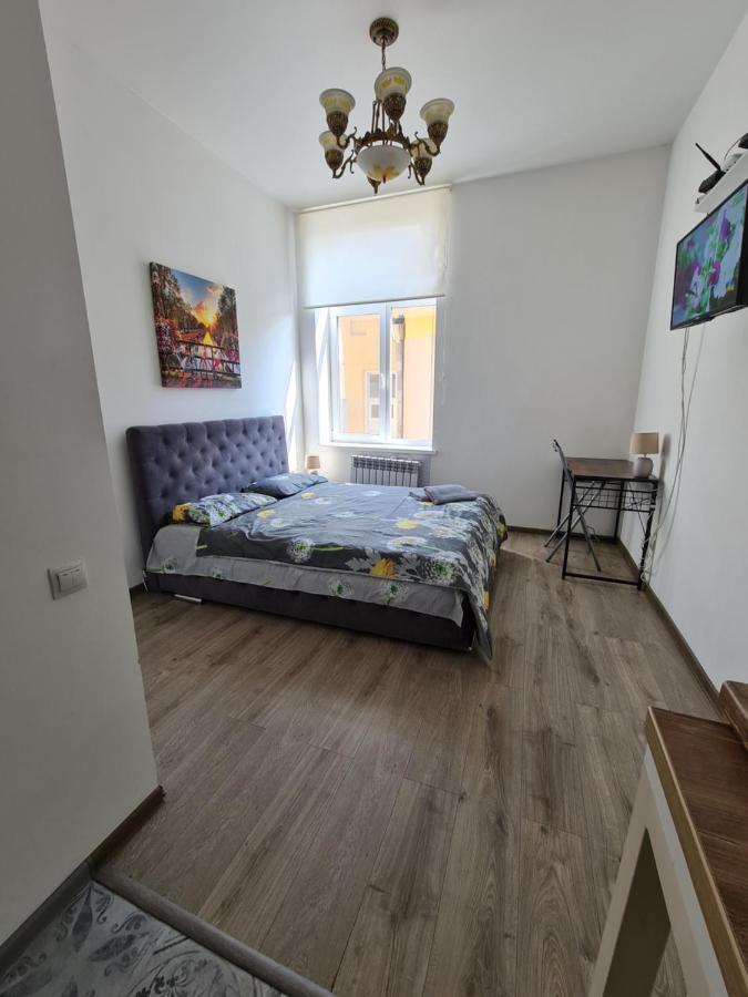 Студіо Личаківська 19 Lviv Buitenkant foto